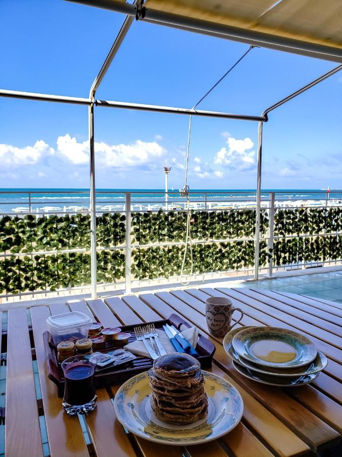 Incantevole Casa Sul Mare Vicino A Roma Nettuno Bagian luar foto