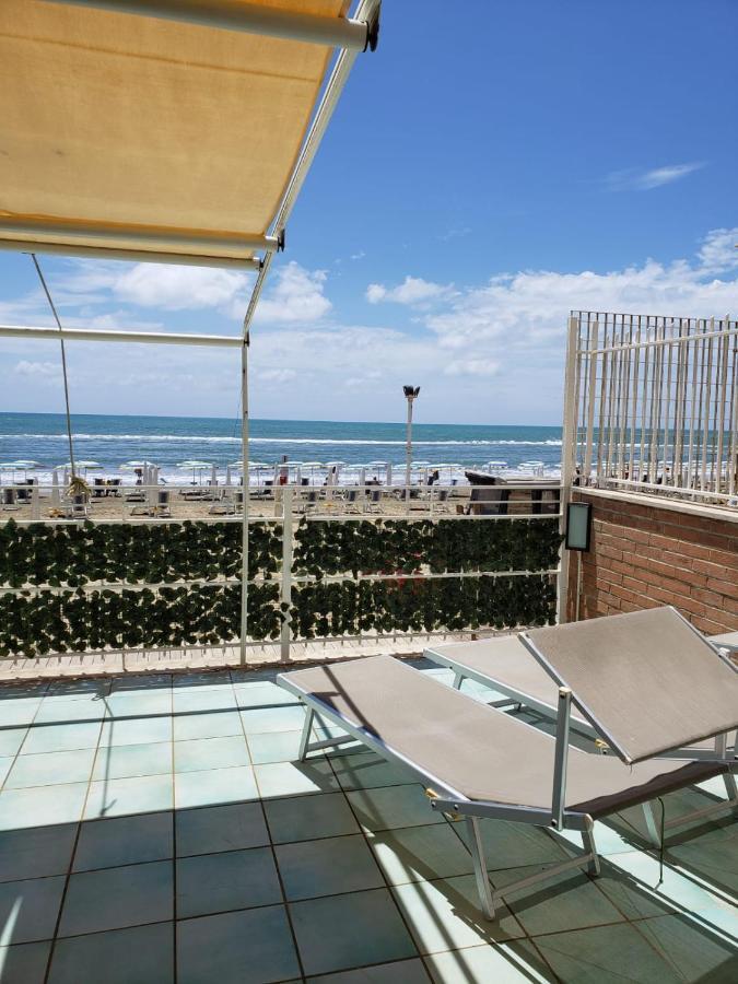 Incantevole Casa Sul Mare Vicino A Roma Nettuno Bagian luar foto