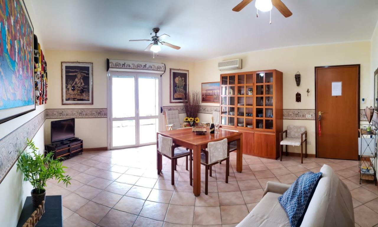 Incantevole Casa Sul Mare Vicino A Roma Nettuno Bagian luar foto