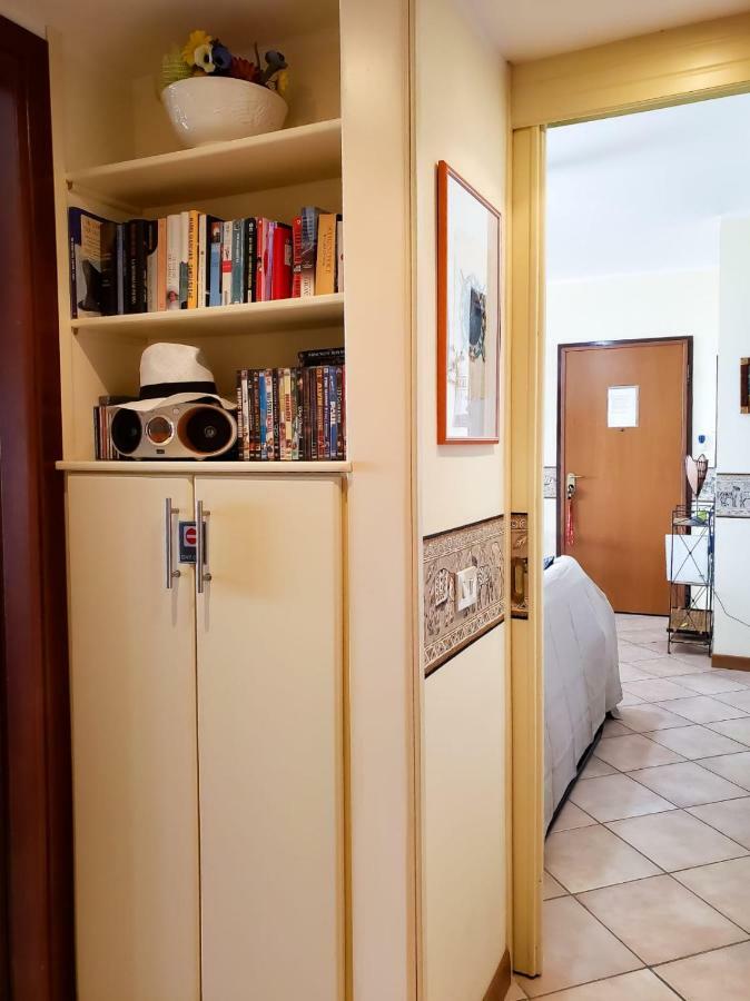 Incantevole Casa Sul Mare Vicino A Roma Nettuno Bagian luar foto